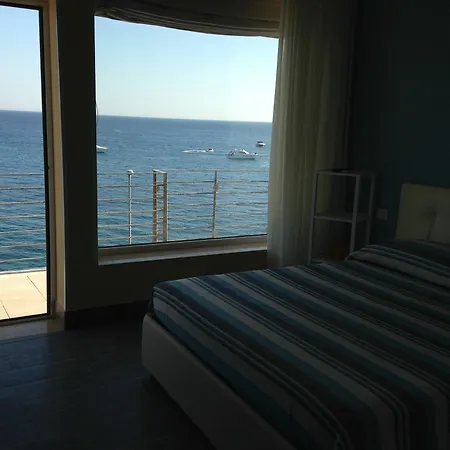 Salento Palace 2*